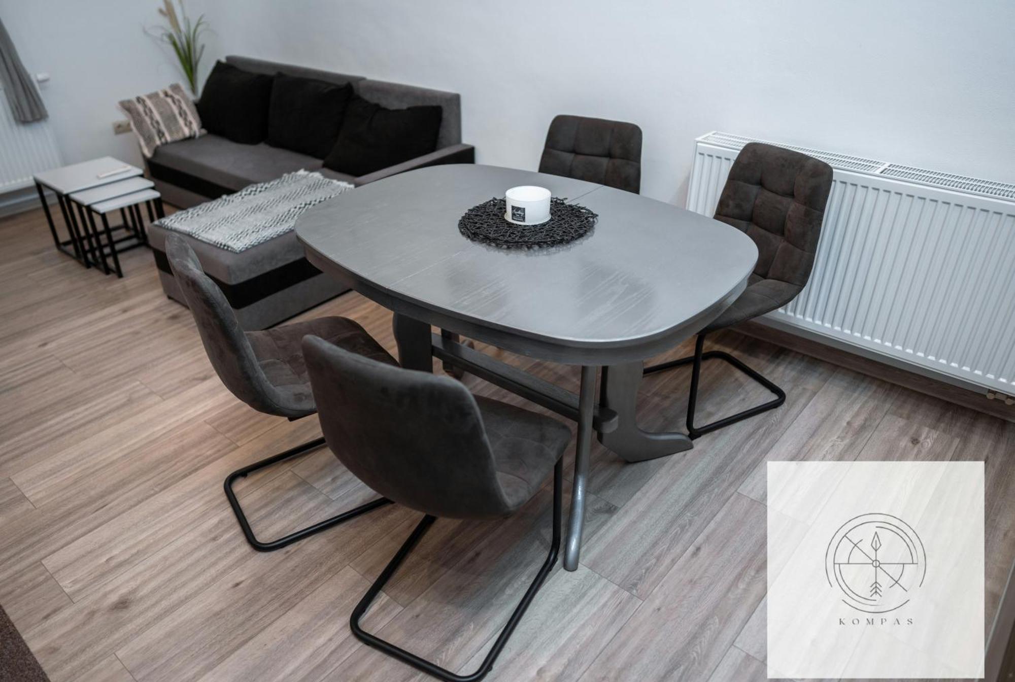 Spišské Podhradie Apartment Kompas מראה חיצוני תמונה
