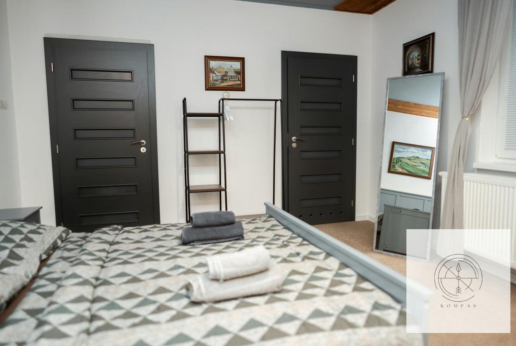 Spišské Podhradie Apartment Kompas מראה חיצוני תמונה